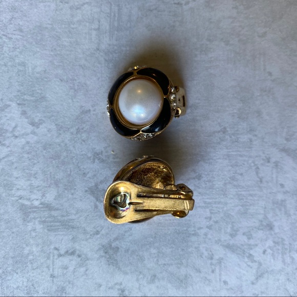 Faux Pearl & Black Enamel & Crystal Clip Earrings - Picture 5 of 6